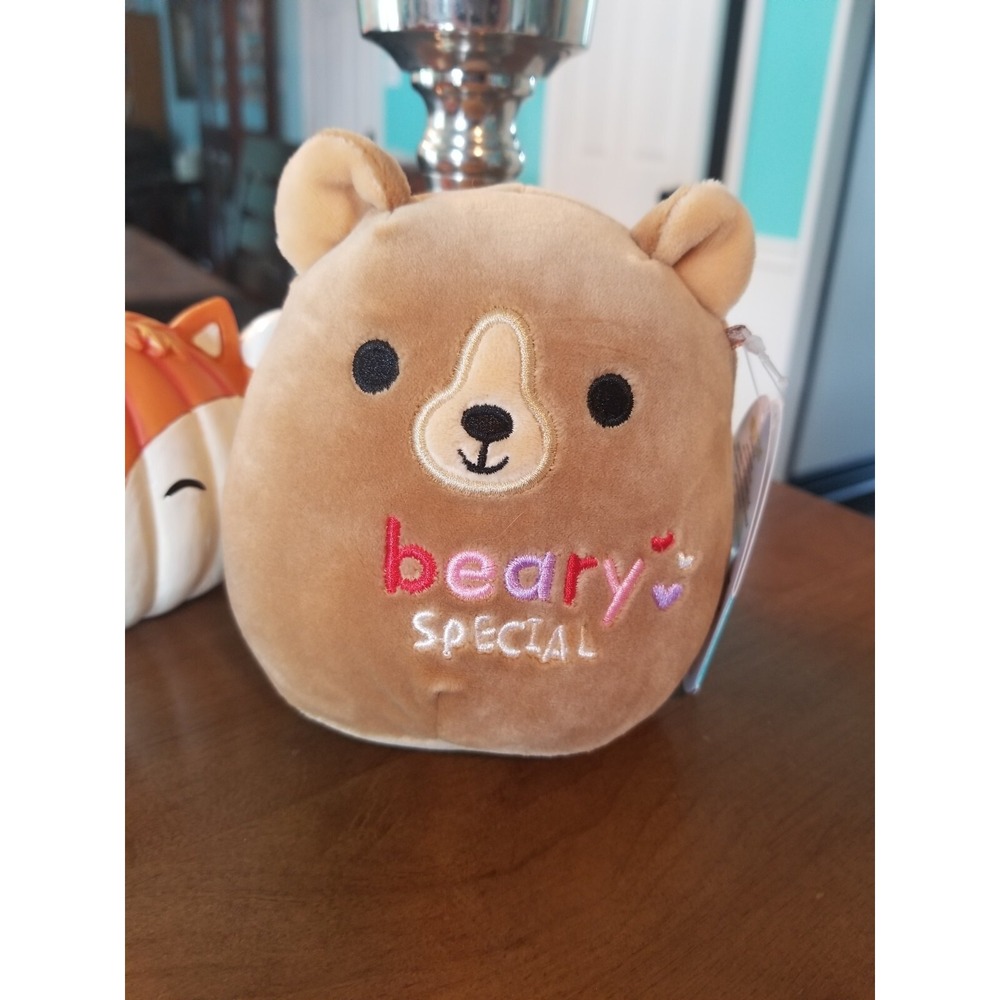 NWT Squishmallow 2021 5" Baron the Brown Bear W/ Hearts Beary Special  Valentine